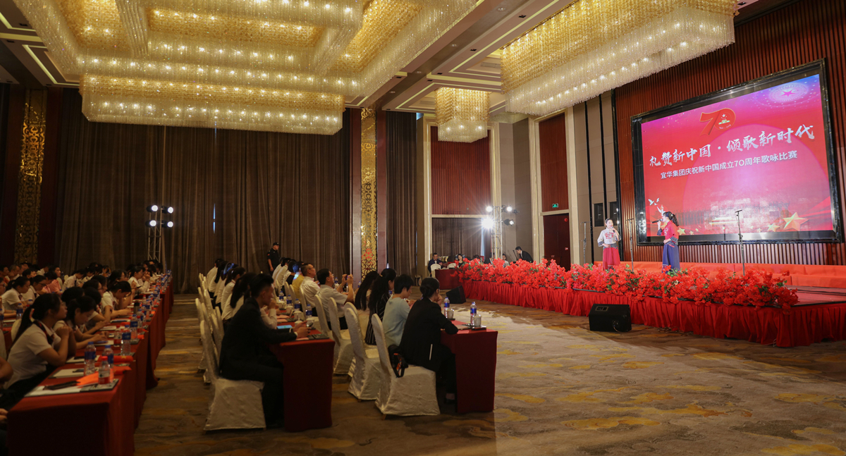 比賽現(xiàn)場.jpg 比賽現(xiàn)場.jpg